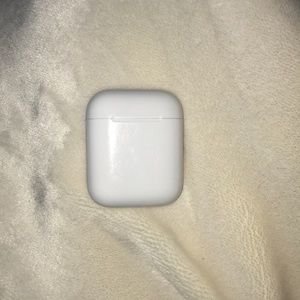 AirPods 1st gen *make offers!!*